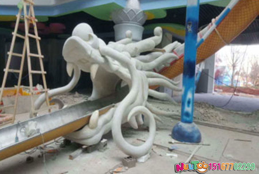 孩子在玩不銹鋼滑梯時應該注意哪些？需要家長了解