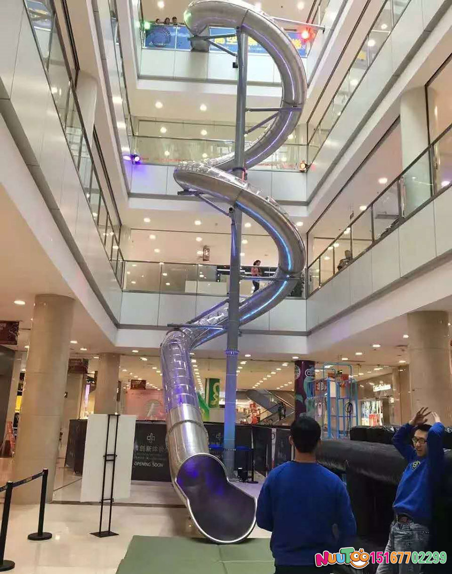 不銹鋼滑梯的材料有什么特別之處？有多方面優點